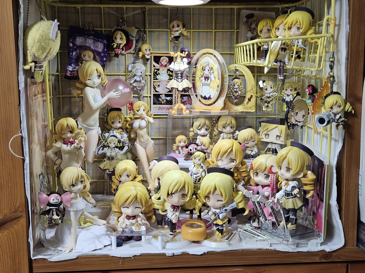 주목!
더 빽빽해졌습니다
해산!