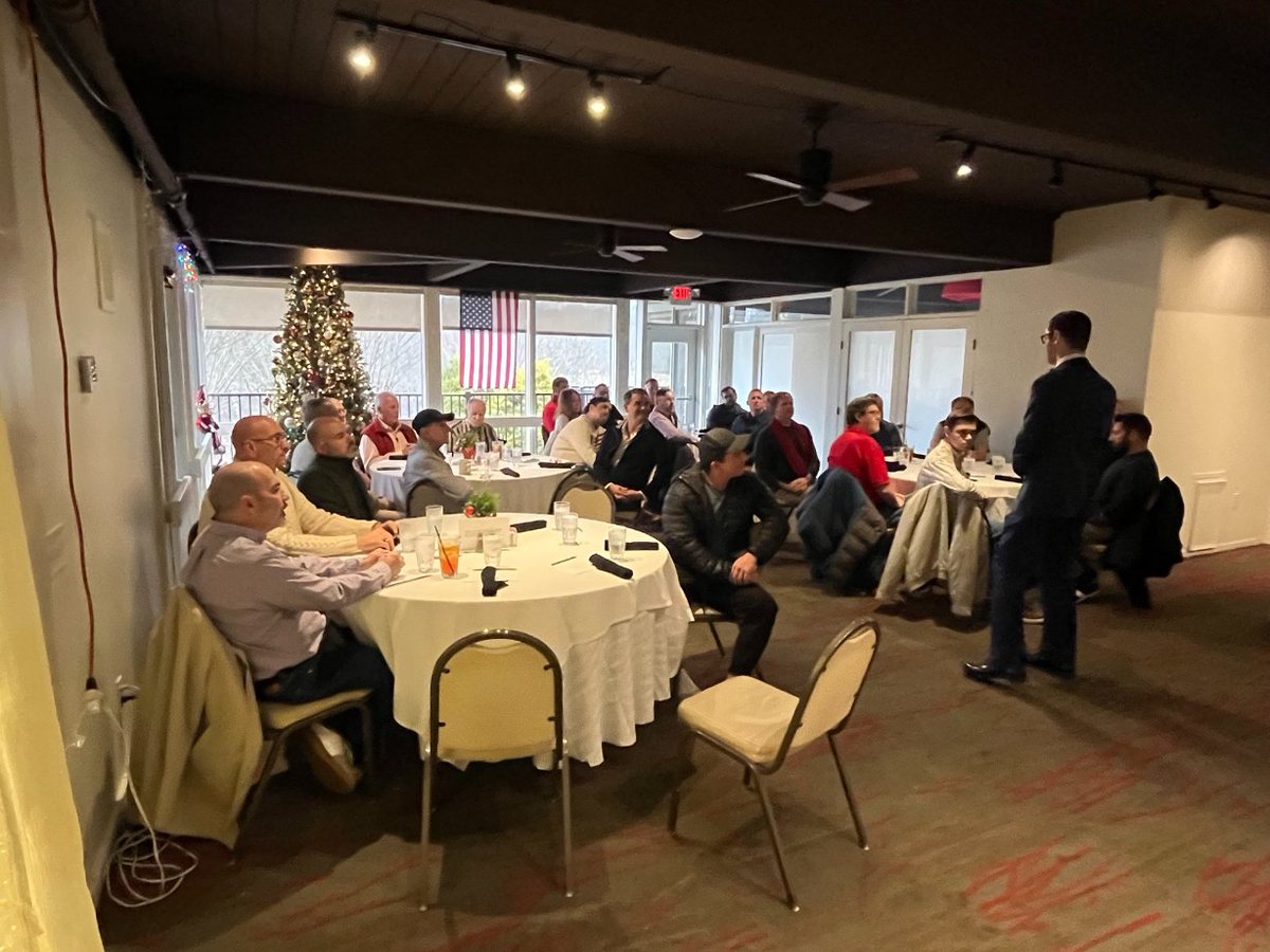 Georgia Log Cabin tweet media