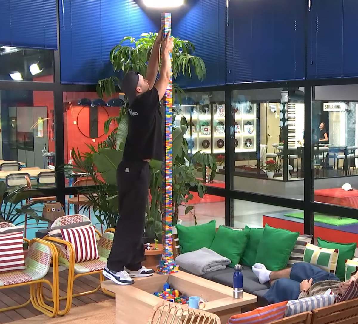 Star_2291's tweet photo. Ahora si, es la última torre de Guille😭❤️‍🩹#OTDirecto13D https://t.co/8mRNql8VgD