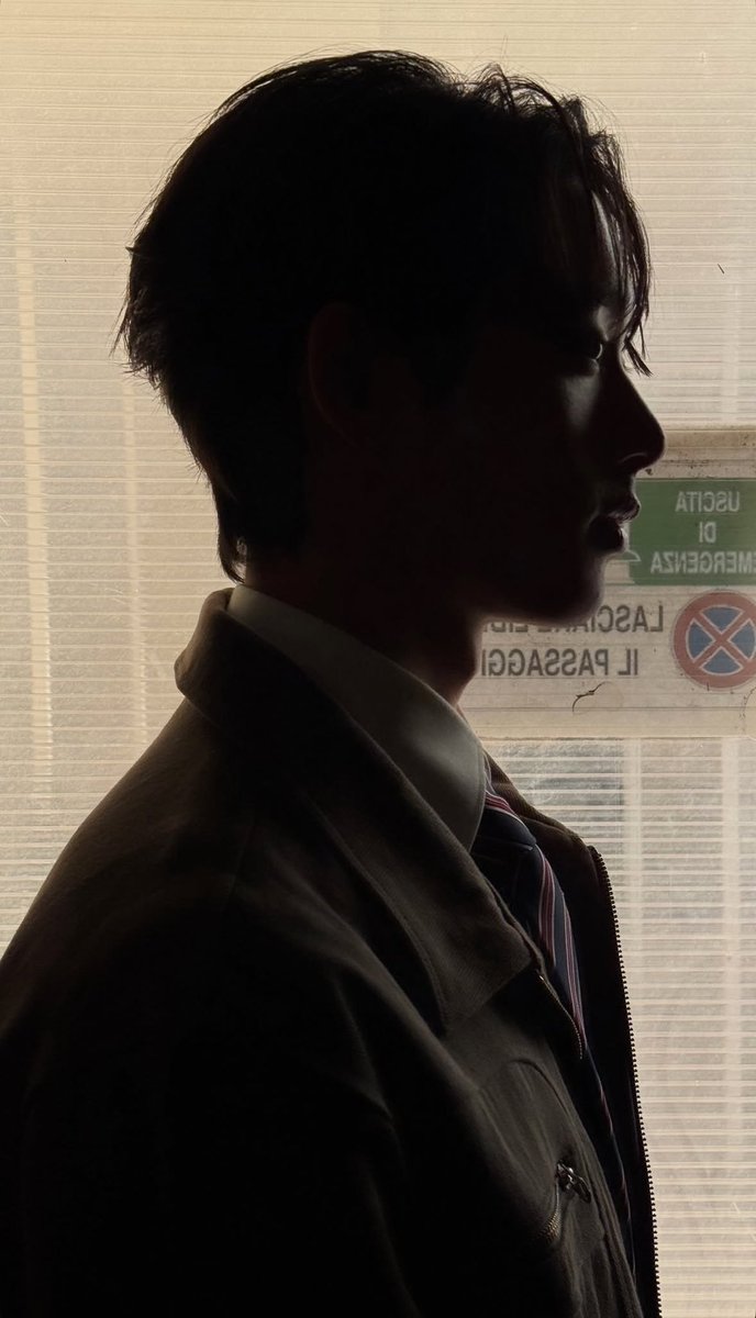 willestamor's tweet image. est’s beautiful silhouette 🖤

WILLIAMEST ROME 1ST MEET  
#WilliamEst1stFMinRome