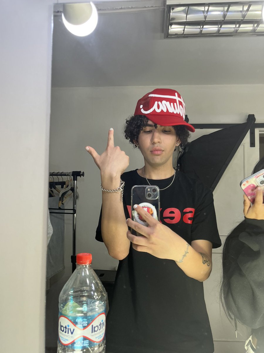 ralizkid's tweet photo. #SEXY! https://t.co/FwjKY9YOuq