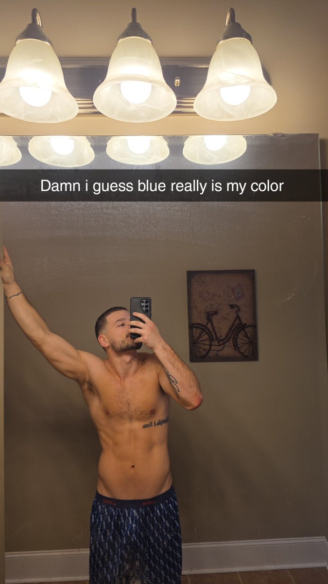 MasterRobin03's tweet photo. 😎 my favorite underwear https://t.co/nebvXFhMjE