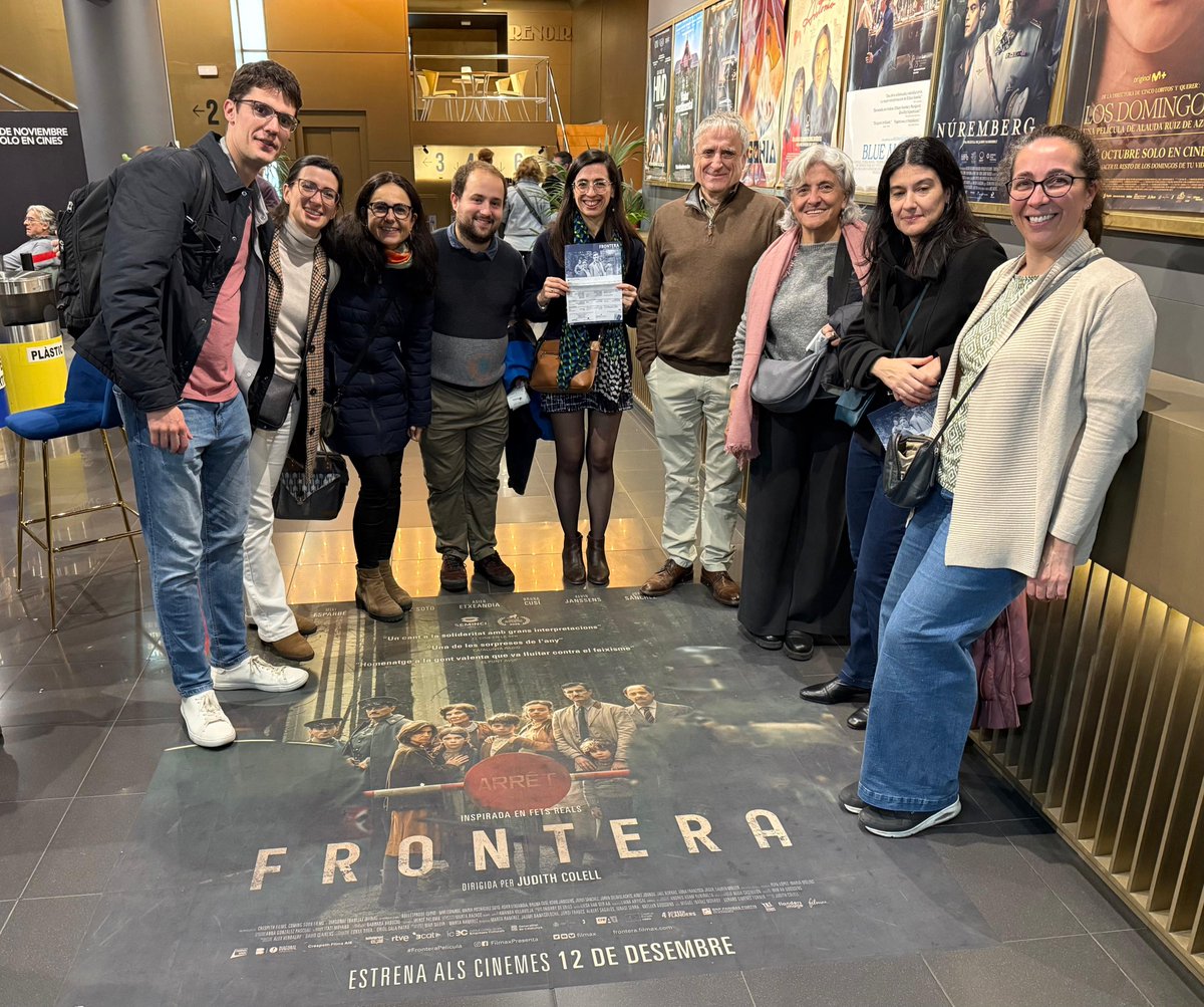 R_Flecha's tweet image. Película con gran impacto social fomentando personas como las que Safo denominaba buenas. Verdaderos paisajes físicos y humanos que resultan muy refrescantes entre tantas películas, series y mensajes de medios y redes promoviendo las conductas antisociales. #Frontera