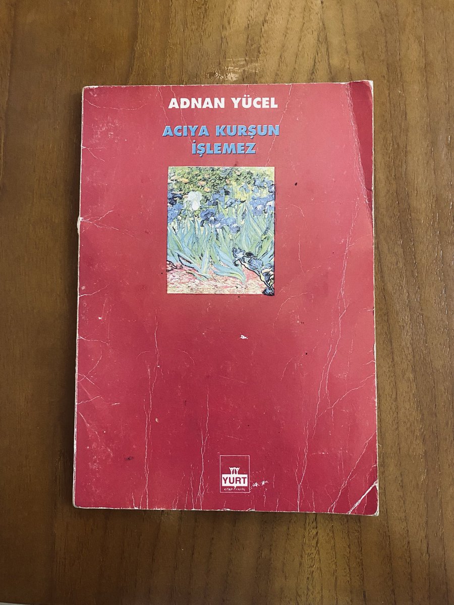 Botaniiko's tweet image. Dersim dağlarında çifte pınarlar 
Suyunu içenler bizi anarlar 
Her dağa çıkanı öldü sanırlar
Yol verin geçelim Dersim dağları