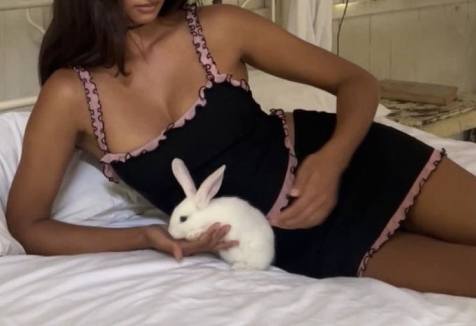 ⋅ꫂ ၴႅၴ. (@theholykiss) on Twitter photo 