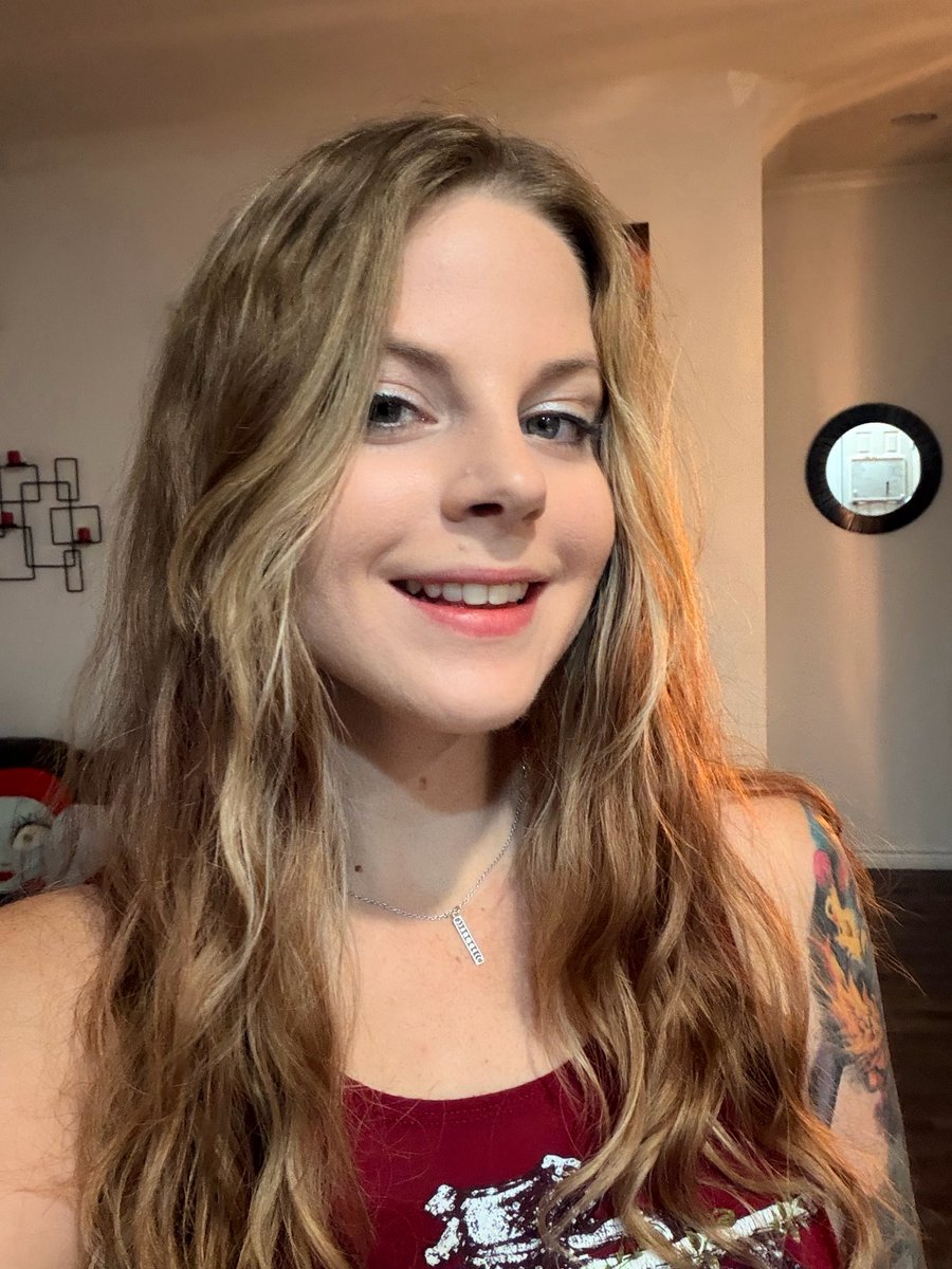 AshleyDCan's tweet image. GM hope you all have an amazing weekend