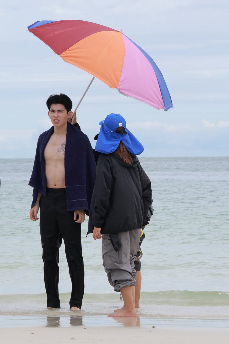 x-nuttapong tweet media