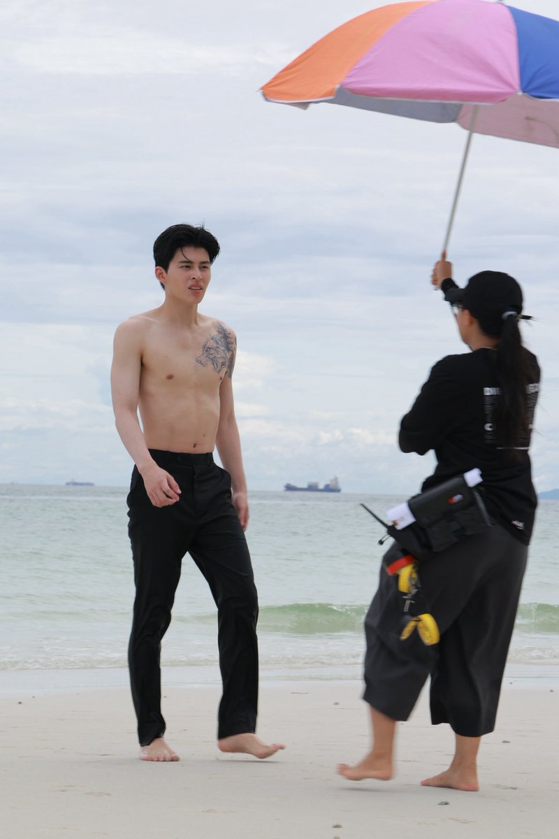 x-nuttapong tweet media