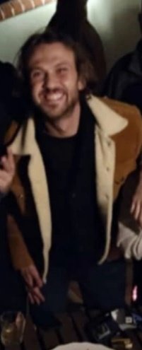 Aras bulut iynemli 🤎🤎
New with his friends last night 
<a href="/Aras_B_iynemli/">Aras Bulut İYNEMLİ</a> 
#ArasBulutIynemli