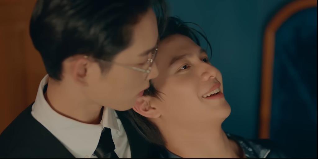 talaypuen's tweet image. somebody's pregnant and its not mok😭

 #MeAndTheeSeriesEP5