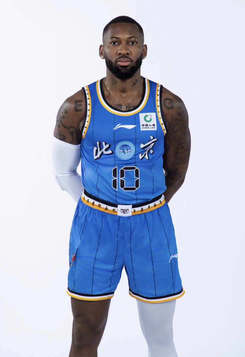 e_german10's tweet photo. YEAR 5! 🌹 

10 back….. 🤫

#rippops https://t.co/fN3GsYJupO