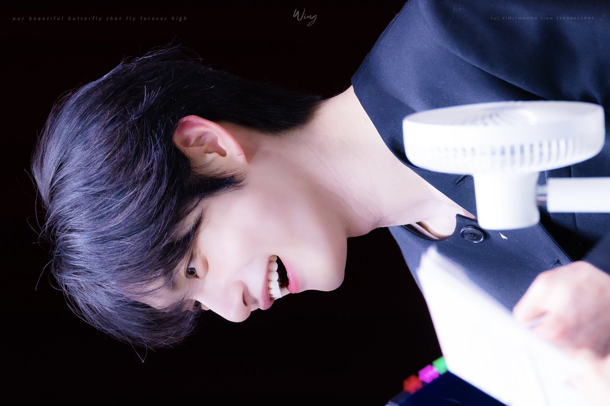 wing___jiwoong's tweet image. 네가 웃을 때 꽃이 핀다🌸
\

#WinterPrinceJiwoongDay  
#지웅이의_세상은_1214도  
#HAPPYJIWOONGDAY  

#김지웅 #KIMJIWOONG #キムジウン
#ZEROBASEONE #ZB1 #제로베이스원