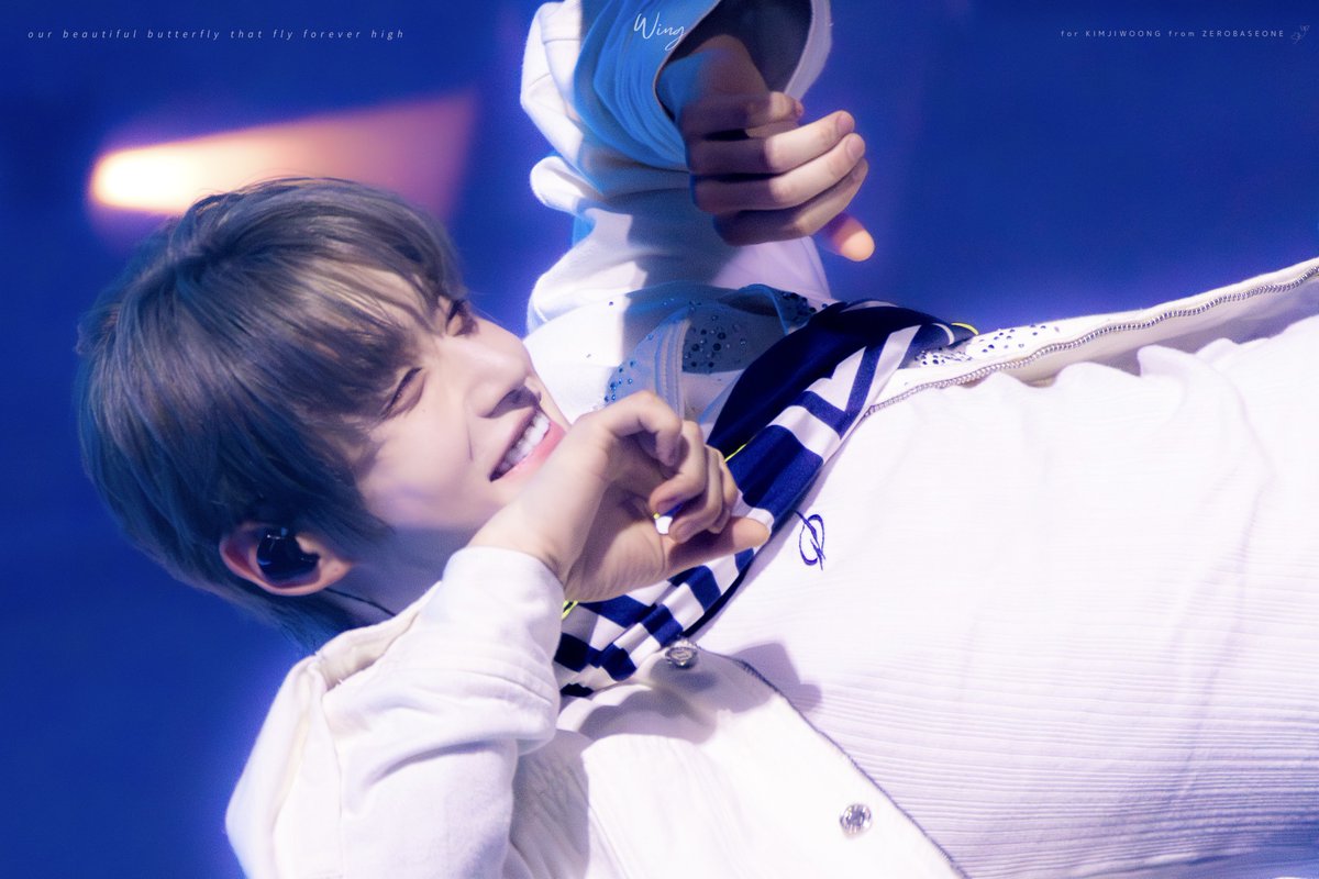 wing___jiwoong's tweet image. 네가 웃을 때 꽃이 핀다🌸
\

#WinterPrinceJiwoongDay  
#지웅이의_세상은_1214도  
#HAPPYJIWOONGDAY  

#김지웅 #KIMJIWOONG #キムジウン
#ZEROBASEONE #ZB1 #제로베이스원