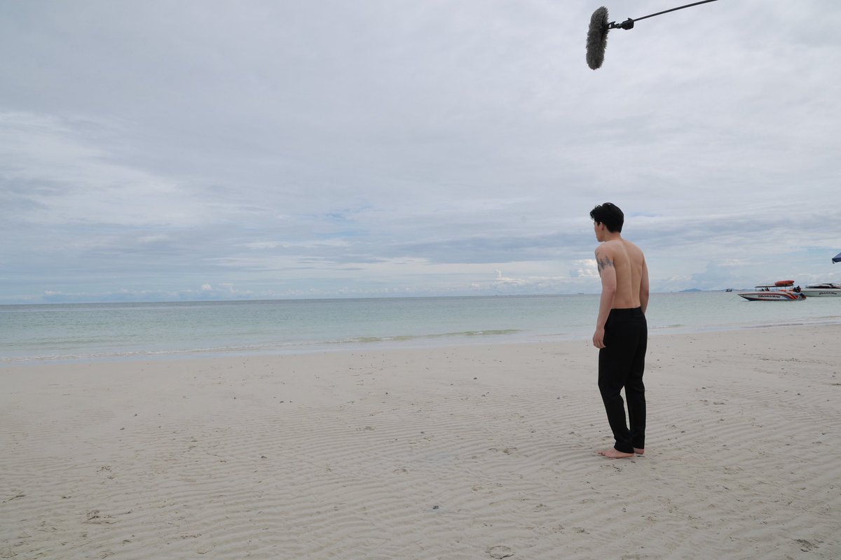 x-nuttapong tweet media