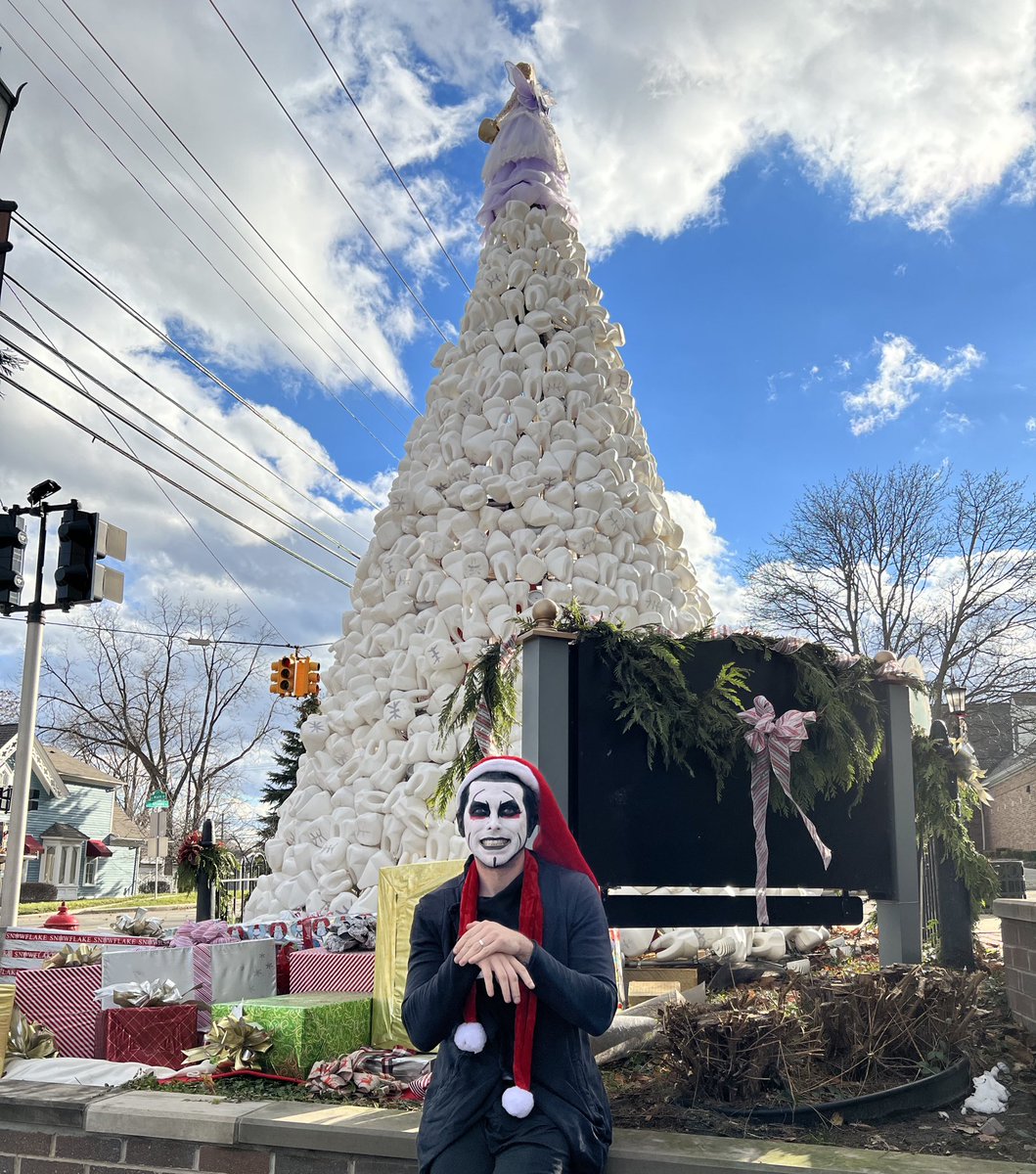 Danhausen tweet media