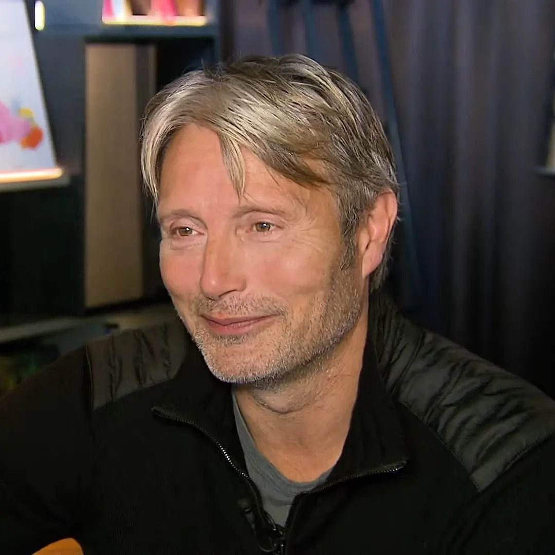 nightytay's tweet image. mr kind eyes over here