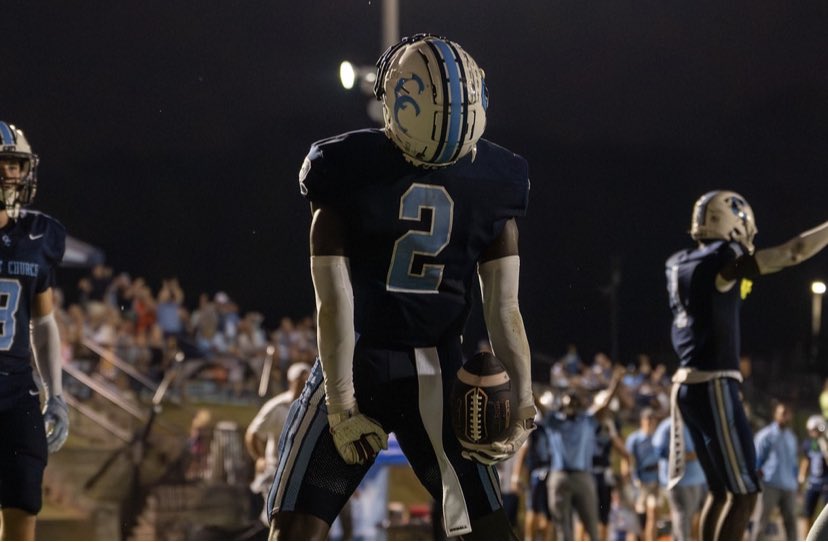 HatfieldQuin's tweet image. Looking forward to watching @313_LilAnt compete at the high school level ONE more time! 
#elevated 
#gocavs 
@NorthSouthFB @SCFCA1 @ccesfootball @ccesathletics @Jdjacks45 @LukeP_5 @windham_john @Todd_C_08 @OLCoach_Mac @broti24 @j_vonwyl @Yawn76 @ZackF_Odom @chetyuane