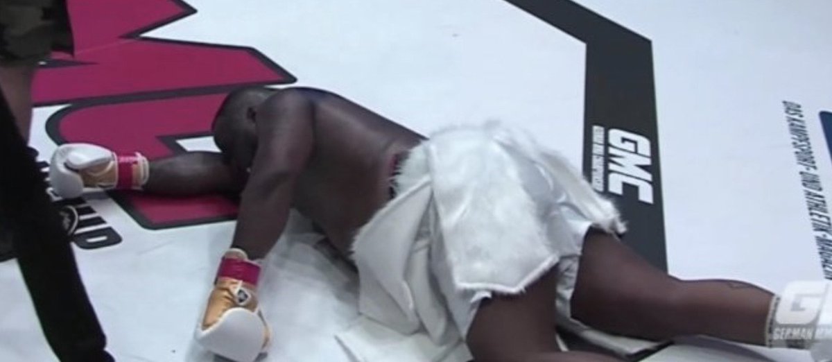 Gladbach heute 🍷🍷🍷#BMGWOB