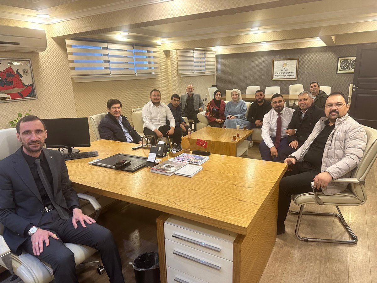 "Devrin şartlarına uymacağız, gönül ehli olacağız.."

İlçe Başkanımız Sayın Kadir Karapınar İlçe Başkan Yardımcılarımız, Yönetim Kurulu Üyelerimiz, Belediye Grup Başkanvekilimiz Sayın Halit Tuğcu ve Gençlik Kolları Yönetim Kurulu Üyelerimiz ile birlikte hasbihal etti.

<a href="/RTErdogan/">Recep Tayyip Erdoğan</a>