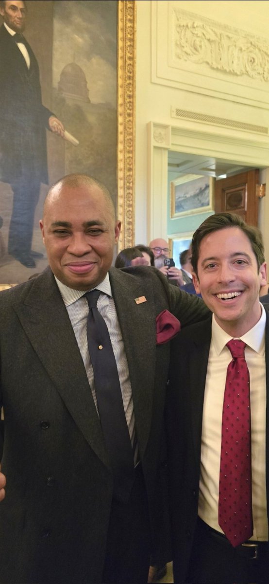 Guess who I ran into? :) The one and only <a href="/michaeljknowles/">Michael Knowles</a>. What a great guy!

<a href="/GOP/">GOP</a> <a href="/DCGOP/">DC Republican Party</a> <a href="/WhiteHouse/">The White House</a> #TeamTrump