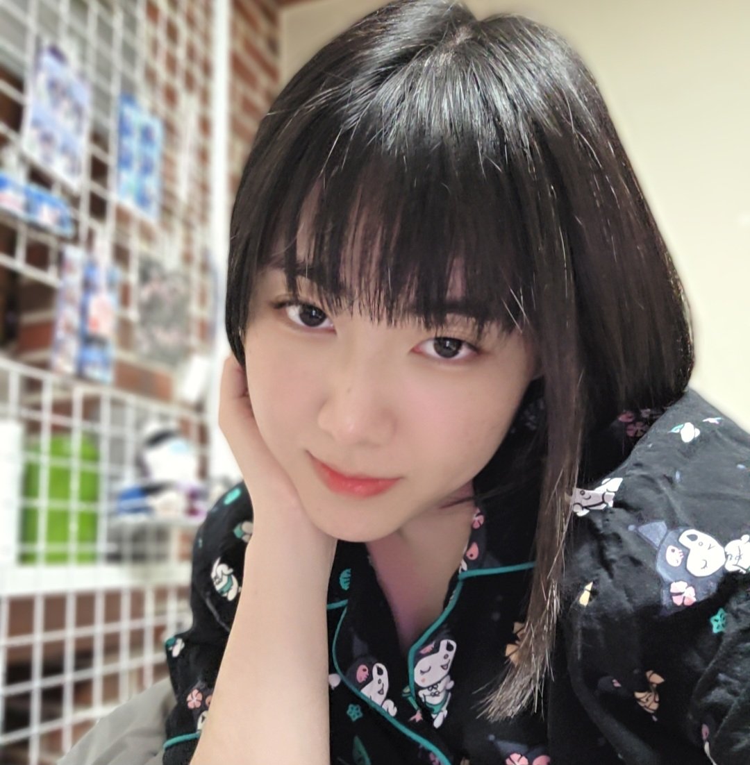 mmmulia_'s tweet image. 언니가 어려워?
언니가 불편해? ¯\_(ツ)_/¯