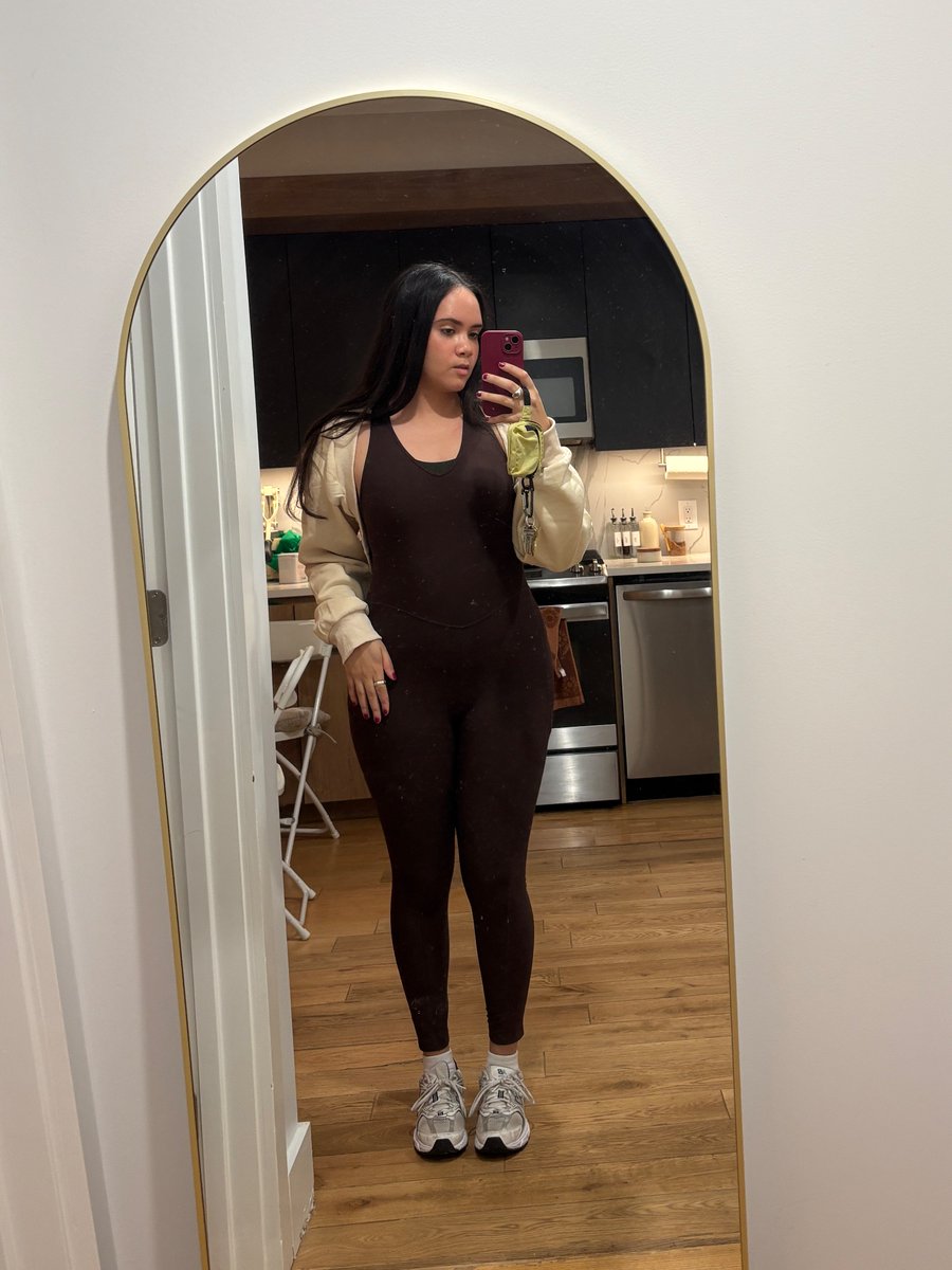 linascity's tweet photo. It was a good hair day 🤞🏼 https://t.co/It3hwRMERl