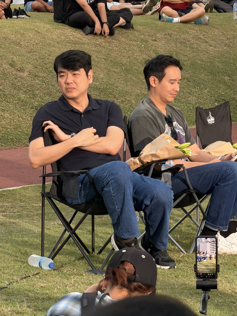 Rukchanok Srinork tweet media