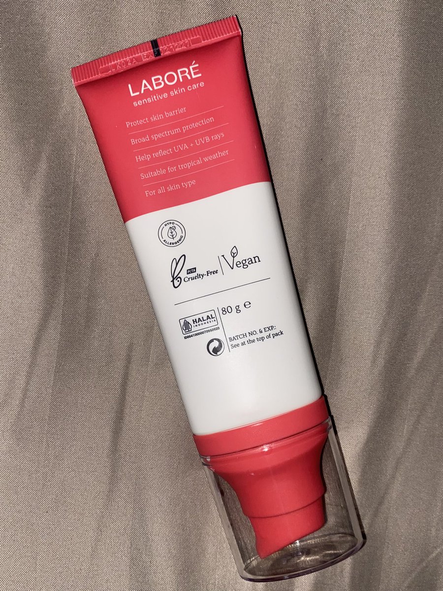 earthelles's tweet photo. wts labore physical sunscreen 80ml 250K bisa 🍊

baru dipake bbrp kali, (-) udh gaada box https://t.co/YNpnTwTS8u