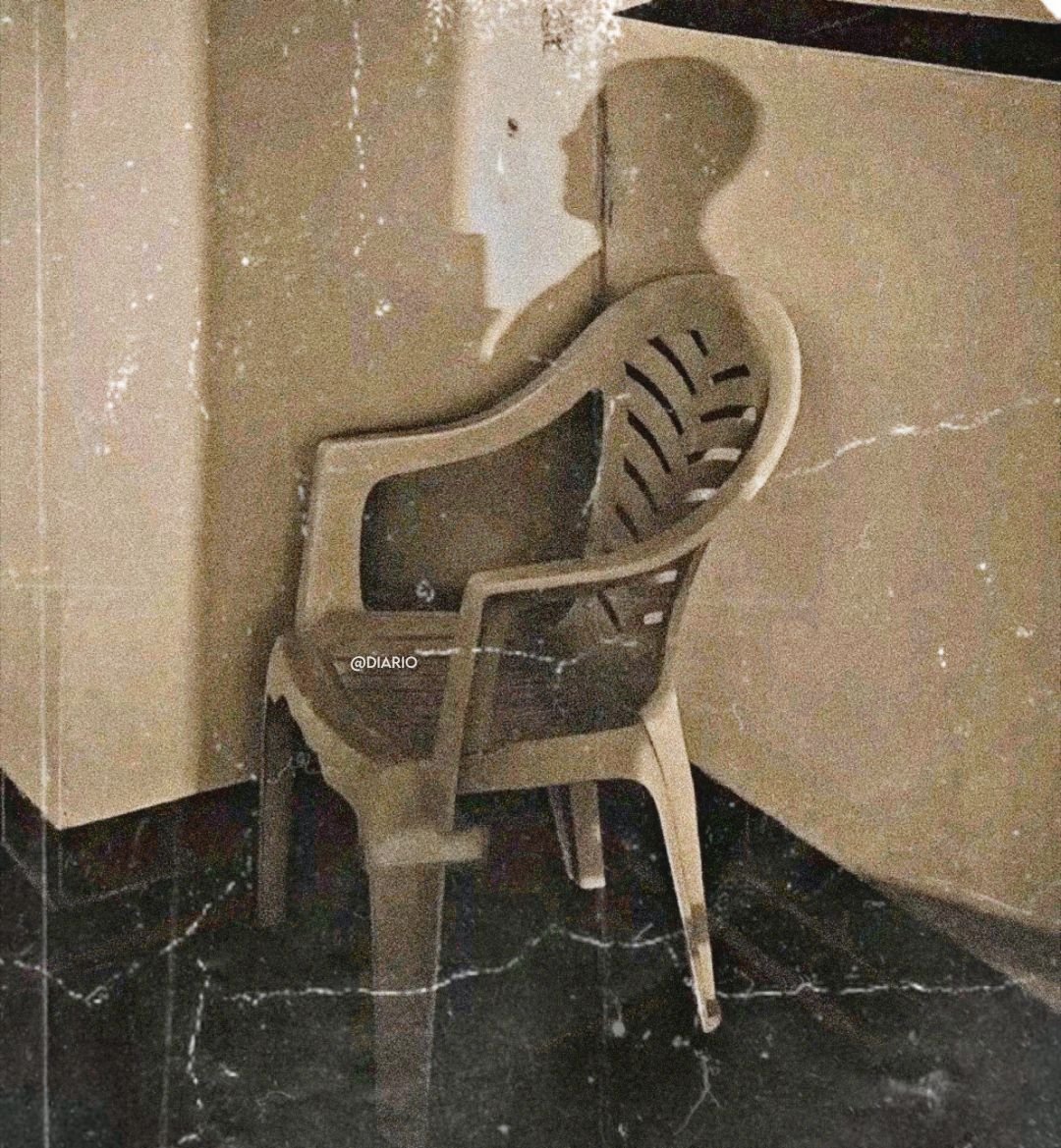 RincnCuriosoo's tweet photo. "Llevo meses estando sin estar". 🥀 https://t.co/dmWIE4HkFo