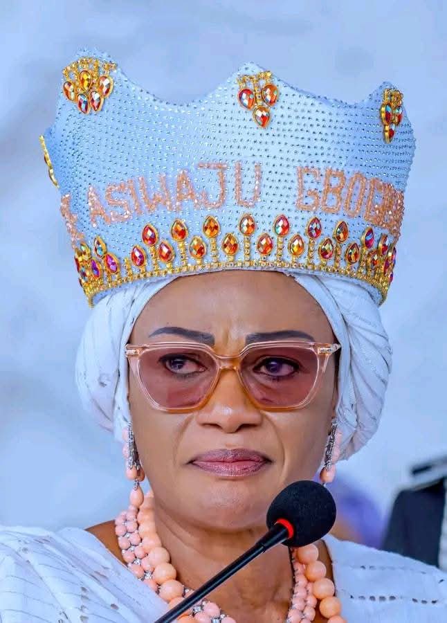 Arctic_Sirenn's tweet photo. A. Or B.
Nons Miraj Dangote
Gandalf Peter Obi Remi Tinubu
Donald Trump APC
#Donjazzy #Donbaba https://t.co/pjprynmvSN