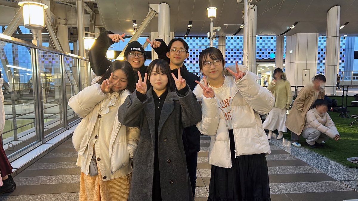 tsumugi_emp's tweet photo. 🎅12月13日🎅

「光と音の祝宴 〜Where Light Meets Sound〜」

出演させていただきました！
寒い中沢山の方々が見に来て下さったおかげで、とても楽しいライブになりました🥹
ありがとうございます✨
WLもぜひ来てください！

よろしくお願いします https://t.co/Y0MCfFIwyQ