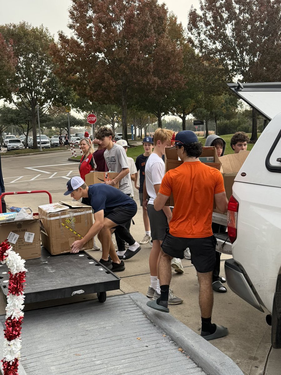 SLHS Baseball tweet media