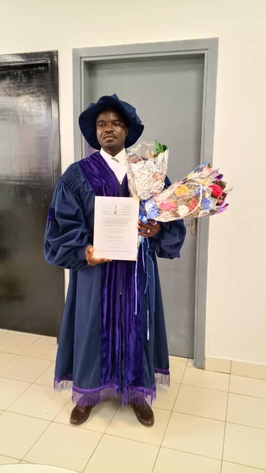 YvesGouromsa's tweet photo. Today I defended my PhD thesis in molecular physics. Thank you to Almighty God and to the entire supervisory team of the Fundamental Sciences doctoral training unit at the University of Maroua/Cameroon. https://t.co/UfJcs7RMb6