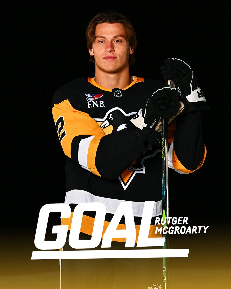 penguins's tweet image. MCGROARTY! 🚨

2-1 Penguins.