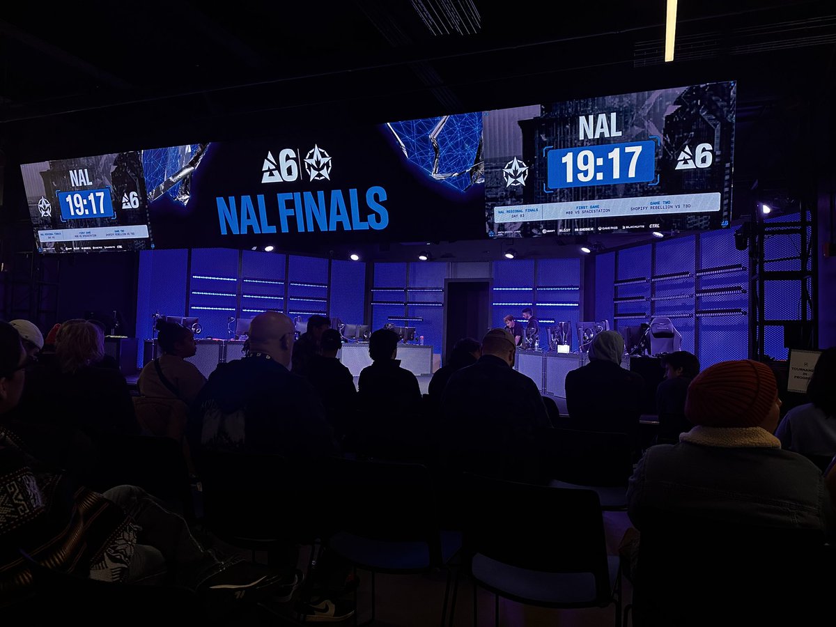 Saint (@itssaintw) on Twitter photo 