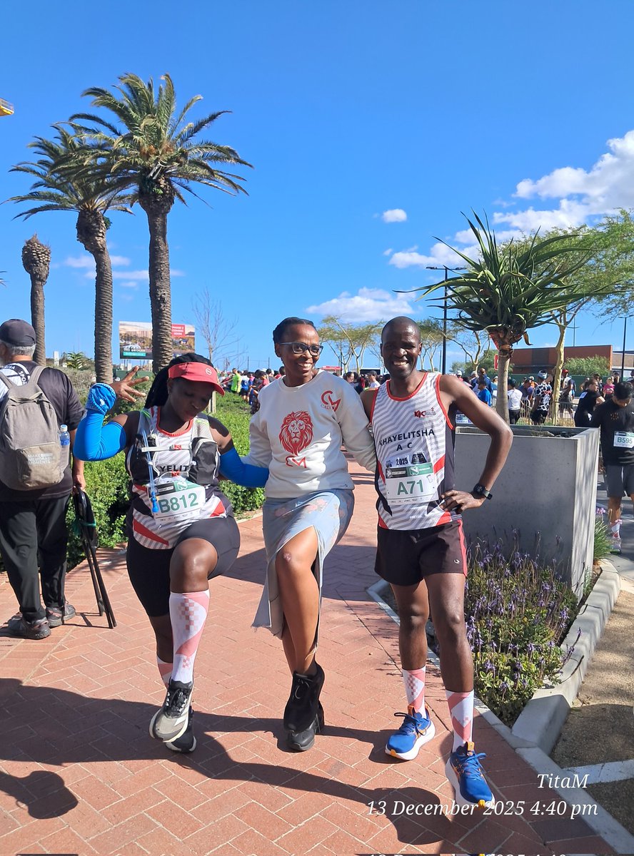 TitaMcunukelwa's tweet photo. SportSA 10km at Century City
since I'm on a πββοΈbreak, lemme support abanye abantwana π
#Running
#RunningBuddies
#NumberOneSupporter
#ForTheLoveOfRunning
#NightRace https://t.co/Us4Ltn4hzM