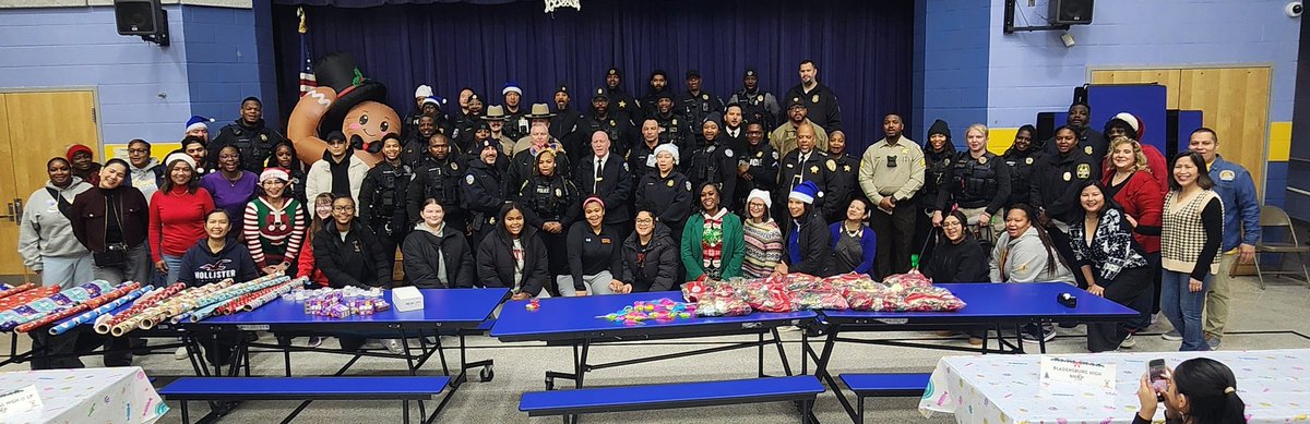 Michelle L. Marek tweet media