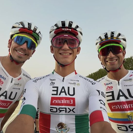 DanniMendiola's tweet photo. ¡𝗧𝗼𝗿𝗶𝘁𝗼𝗼𝗼𝗼𝗼𝗼𝗼𝗼𝗼! 🚴🏼‍♂️🇲🇽

Confirmado, Issac del Toro debutará en 2026 en el Tour de Francia. ¡Vamos! 👊

Calendario 🚲
📌 UAE Tour 
📌 Strade Bianche 
📌 Tirreno–Adriatico 
📌 Milano–SanRemo 
📌 Itzulia Basque Country 
📌 Tour Auvergne–Rhône-Alpes 
📌 Tour de France https://t.co/lLhMevScY9
