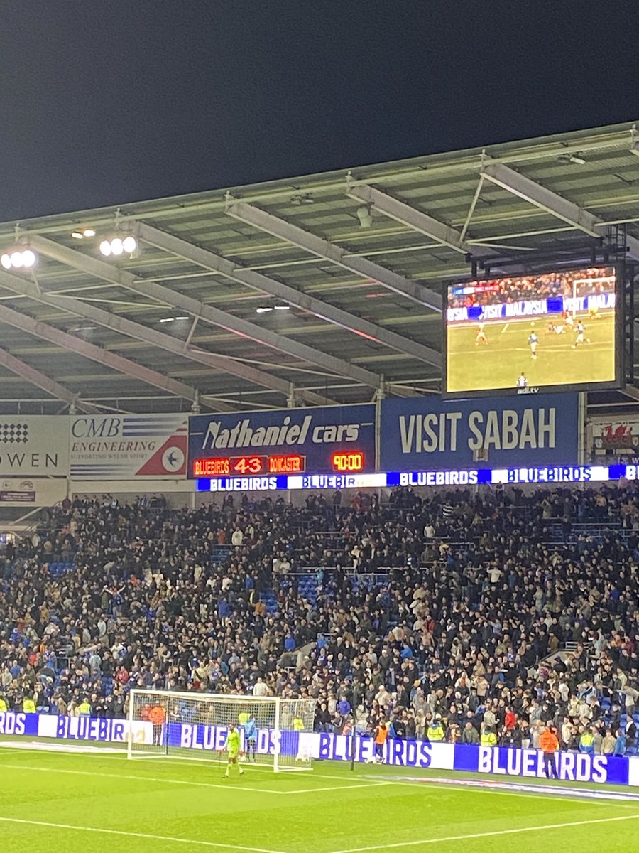 That was beautiful. 3 points and still top of the league 👌🏻🕺