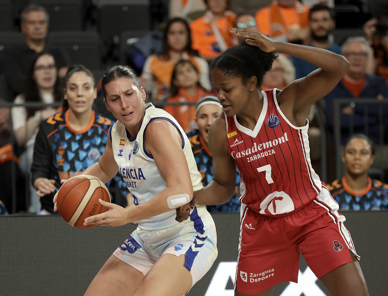 🚨Última hora❗️ 

🏀S'ajorna el partit de la #LFEndesa entre el <a href="/valenciabasket/">Valencia Basket Club</a> i el <a href="/casademontBZ/">Casademont Zaragoza</a>, previst per a demà a les 12:15 h per l'alerta roja per pluges a la província de València.

apuntmedia.es/esports/basque…