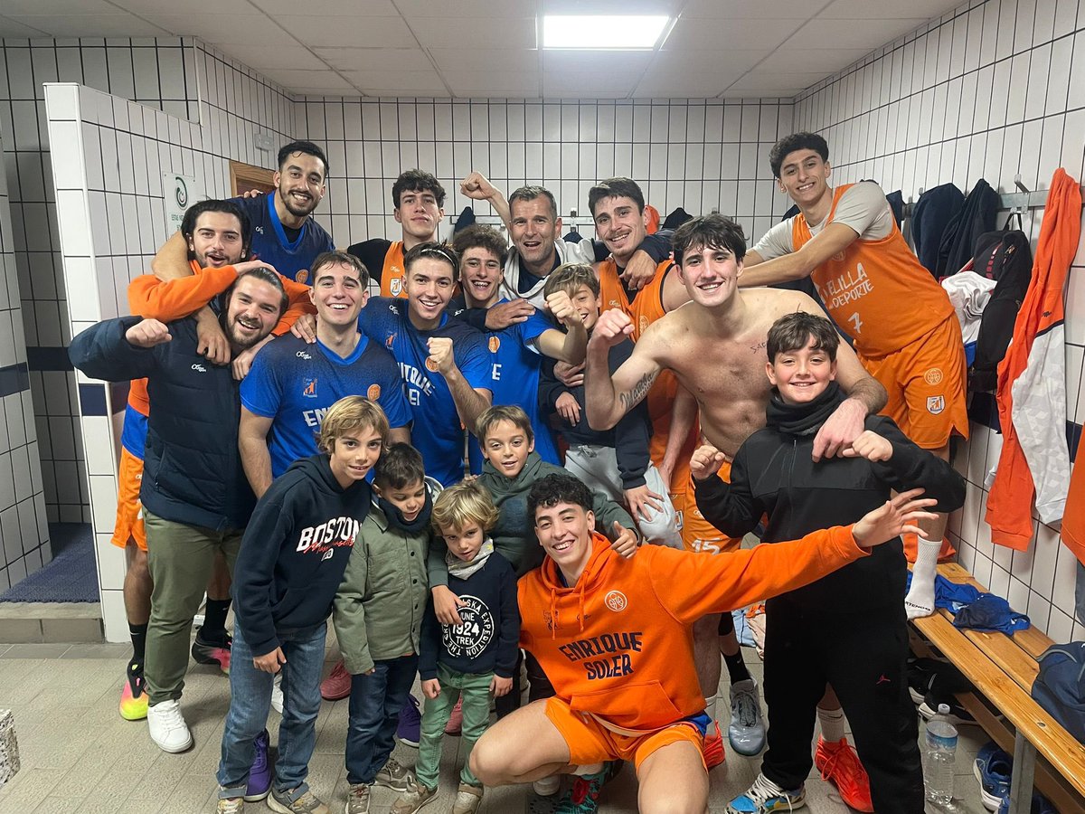 Lo de este equipo es una locura! Llega la 7ª victoria ante un equipazo como es La Zubia, sobreponiéndose a las adversidades!! 

Grandesssss🏀🏀🏀