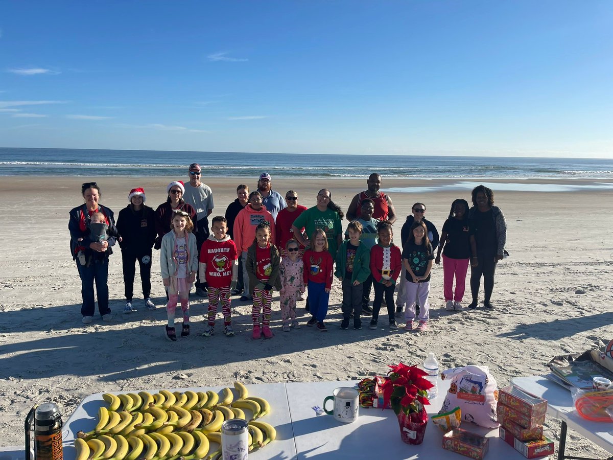 South Daytona Elem tweet media