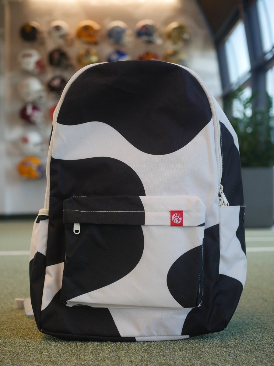 Chick-fil-A Peach Bowl tweet media