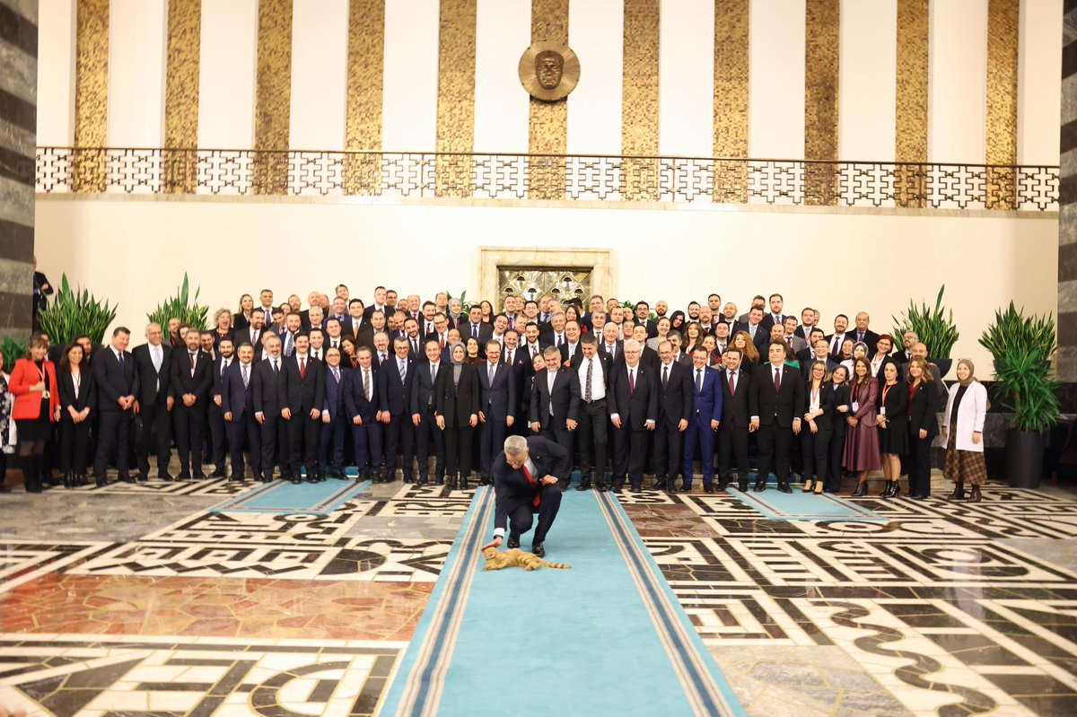 Bakanlığımızın 2026 Yılı Merkezi Yönetim Bütçe Kanunu Teklifi ile 2024 Yılı Merkezi Yönetim Kesin Hesap Kanunu Teklifi, Gazi Meclisimizin Genel Kurulu’nda kabul edildi.

Cumhurbaşkanımız Sayın <a href="/RTErdogan/">Recep Tayyip Erdoğan</a>’ın liderliğinde, hayata geçirdiğimiz “Koruyan, Geliştiren ve Üreten Sağlık