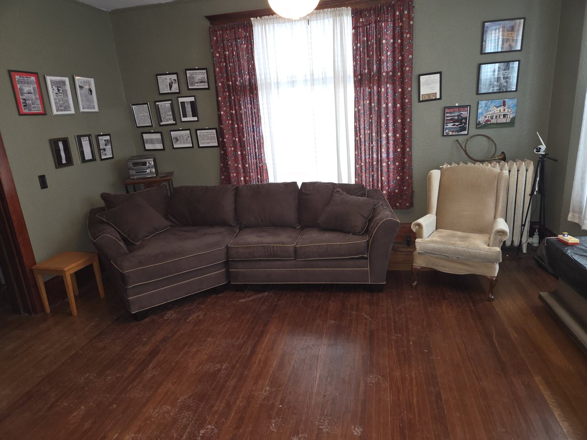 Haunted Bihl Manor tweet media