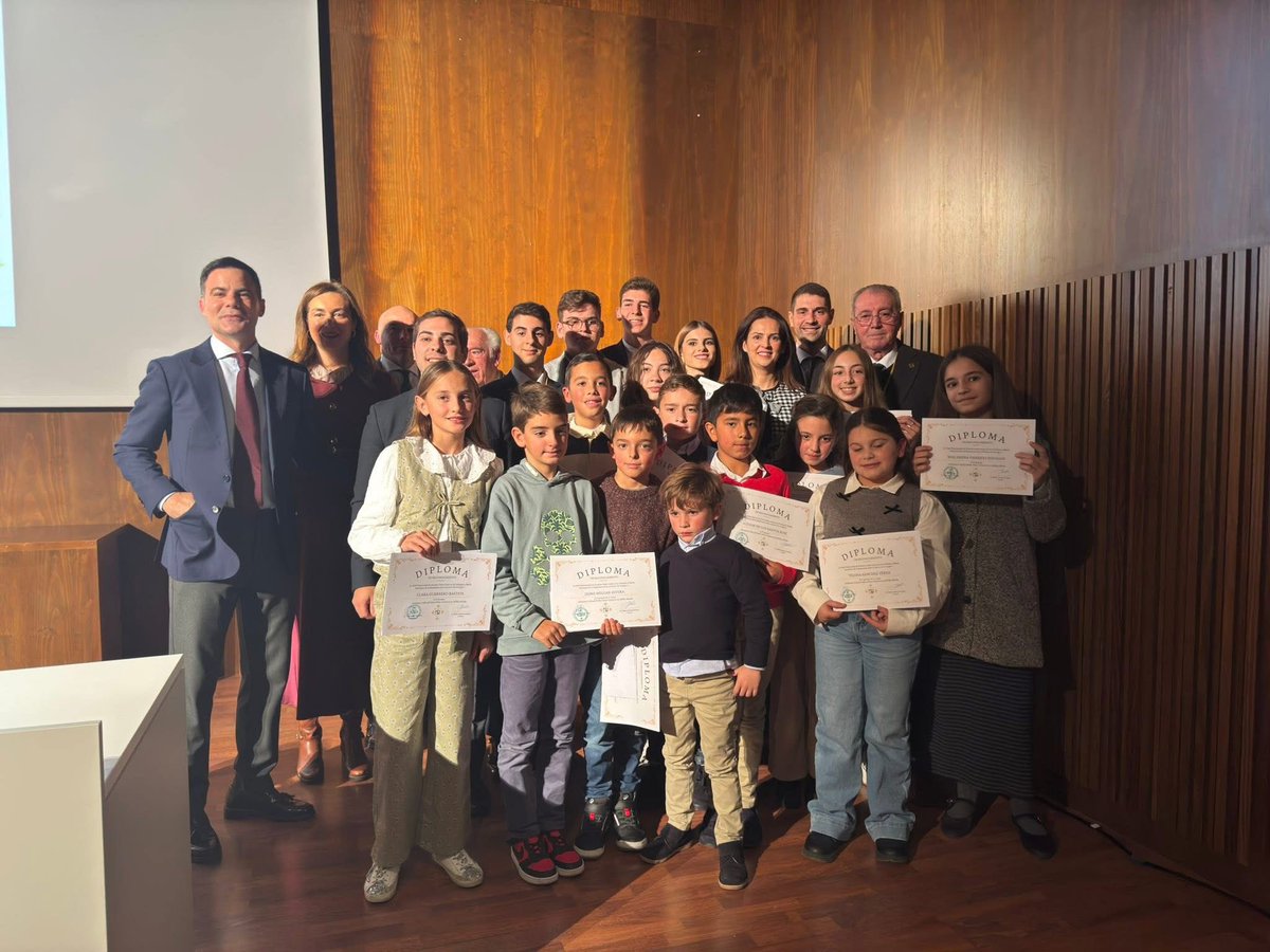 C.La Inmaculada tweet media