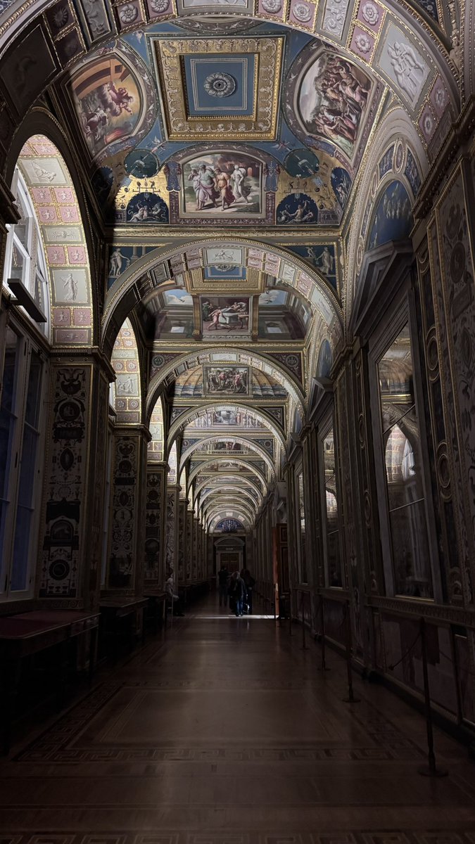 WaadAlobaid's tweet photo. Winter Palace https://t.co/qyjpoY71VR