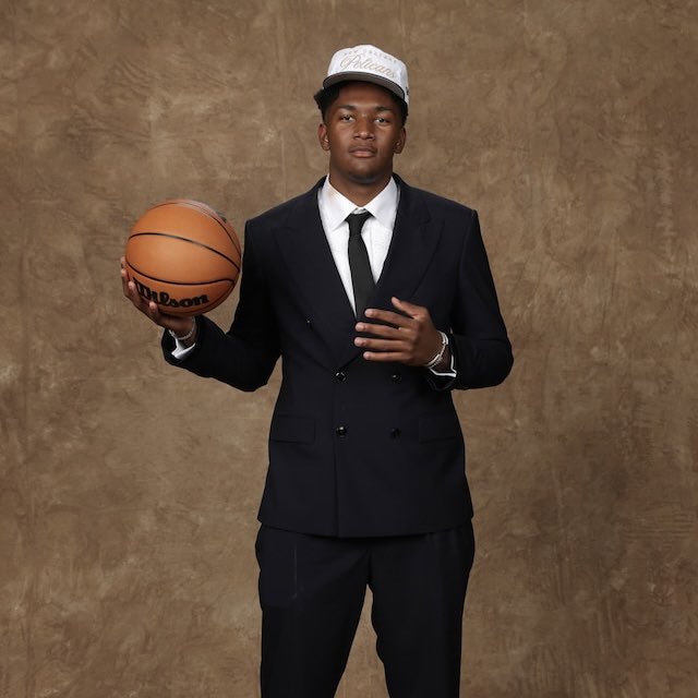 NBA Retweet tweet media