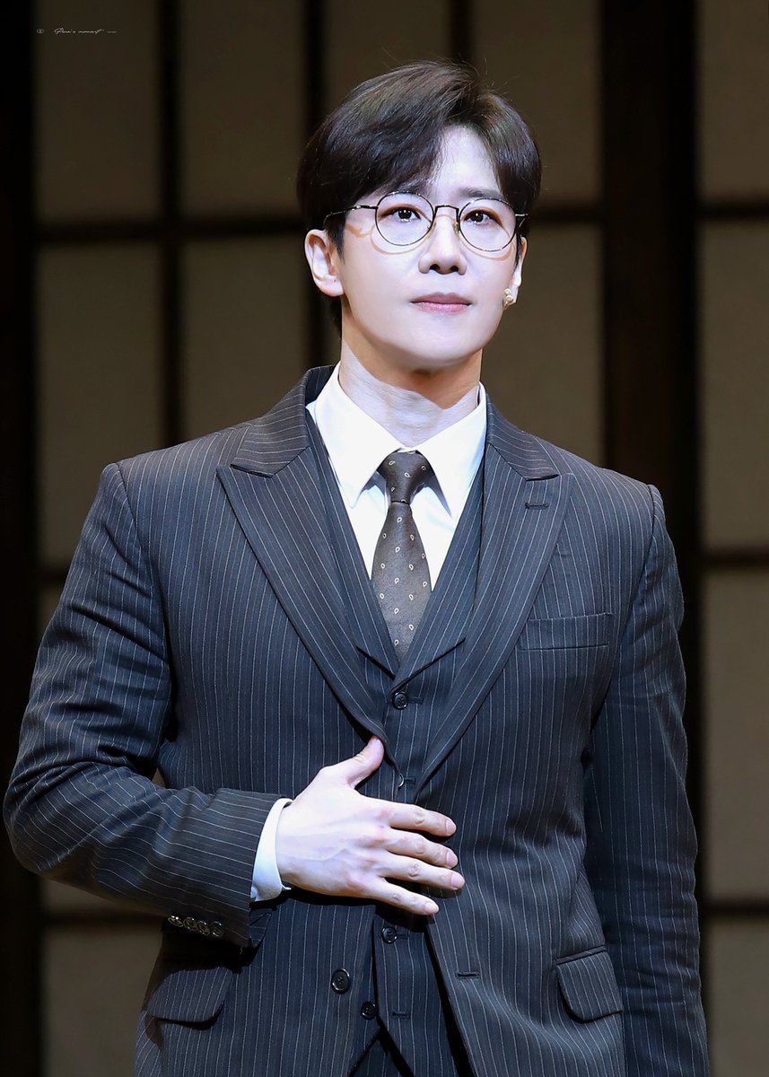 pine_s_moment's tweet image. 가히 김수달님의
2025 최고의 안경캐들이라고 생각함...