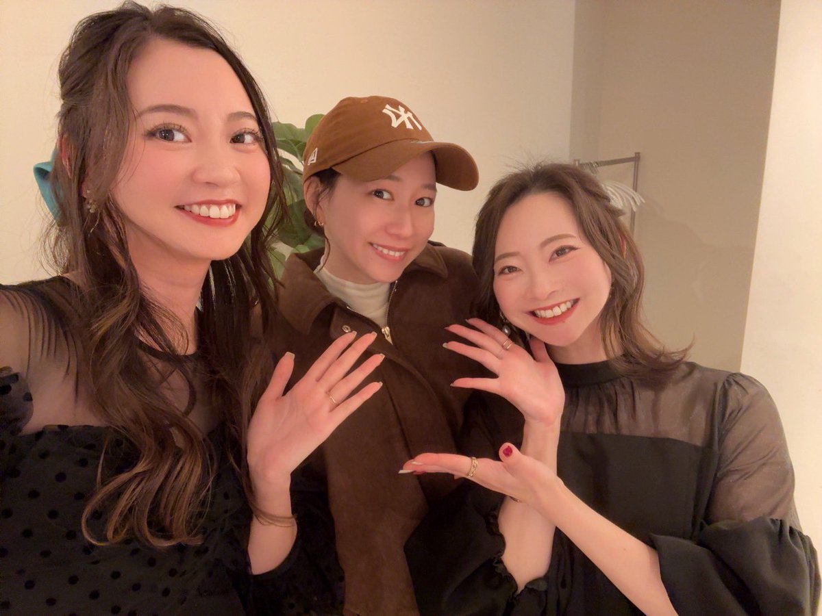MM fan meeting ~Memories~

大好きなみんなと過ごせた時間は
タカラモノです🥹🫶📙

MMと出逢ってくれて
愛してくれてほんとにありがとう💐

大好きだよぉぉ🐷💛

改めてマナティありがとう🍑

2025.12.13 sat

#MMファンミ #MMコレスター